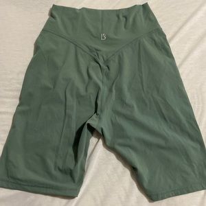 BuffBunny Bonsai Biker Shorts NWT